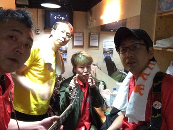 2015-11-28 19.39.38.jpg