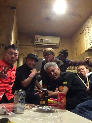 2016-02-21 20.01.36.jpg